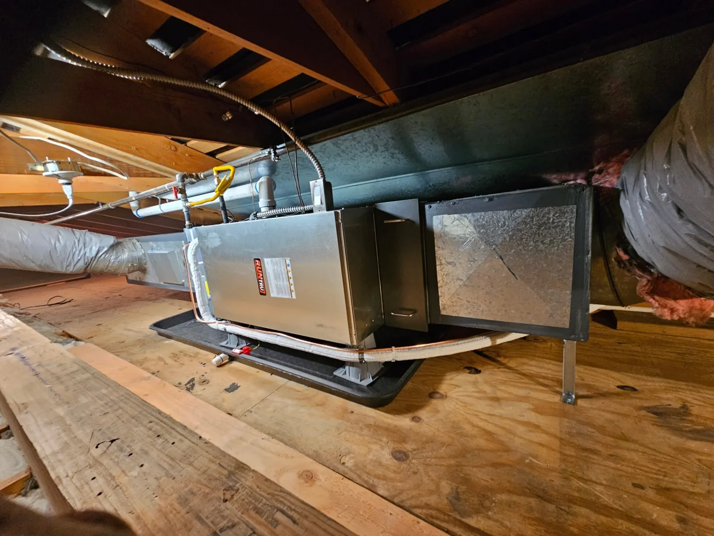 New RunTru attic furnace and air handler installed by Imperial Heating and Cooling in Vancouver, WA